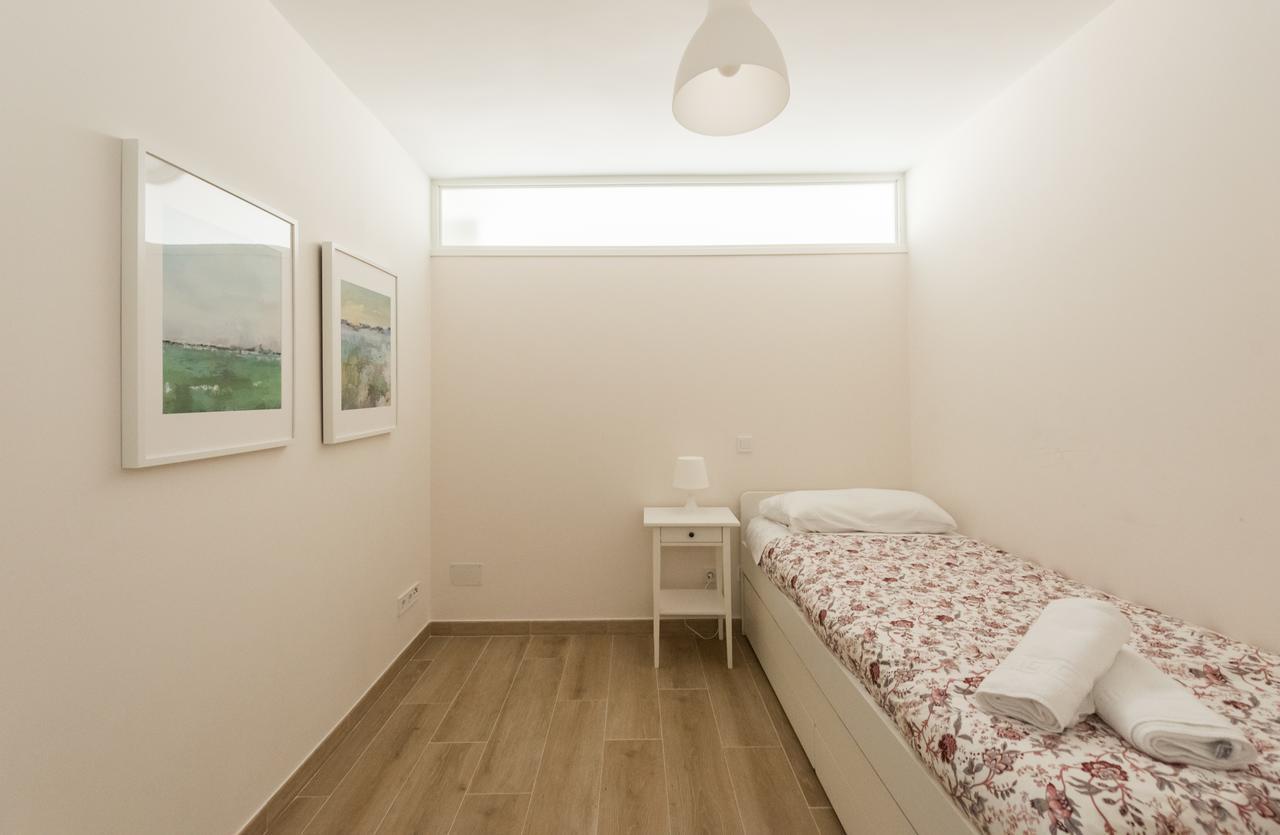 Piso En Edificio Barroco Madrid. Apartment Luaran gambar