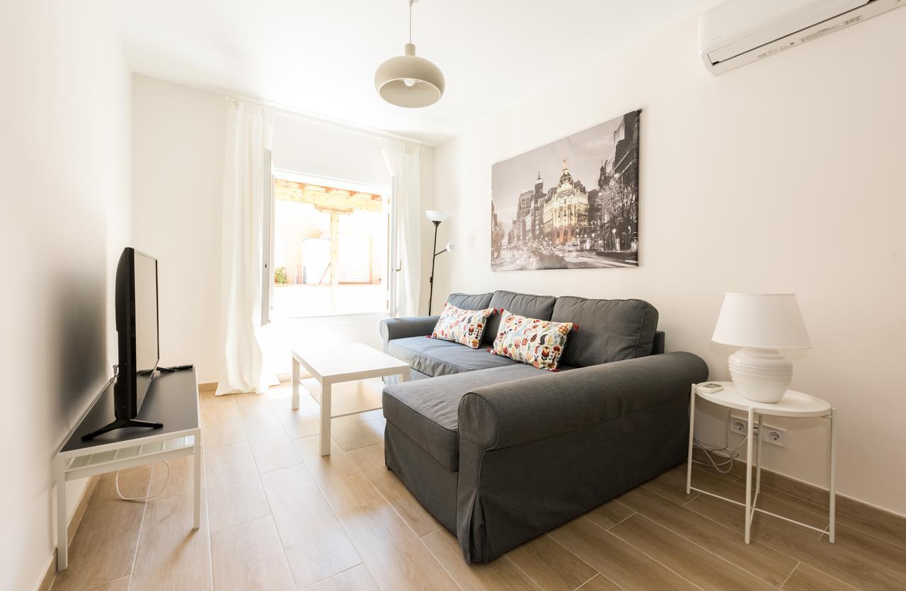 Piso En Edificio Barroco Madrid. Apartment Luaran gambar