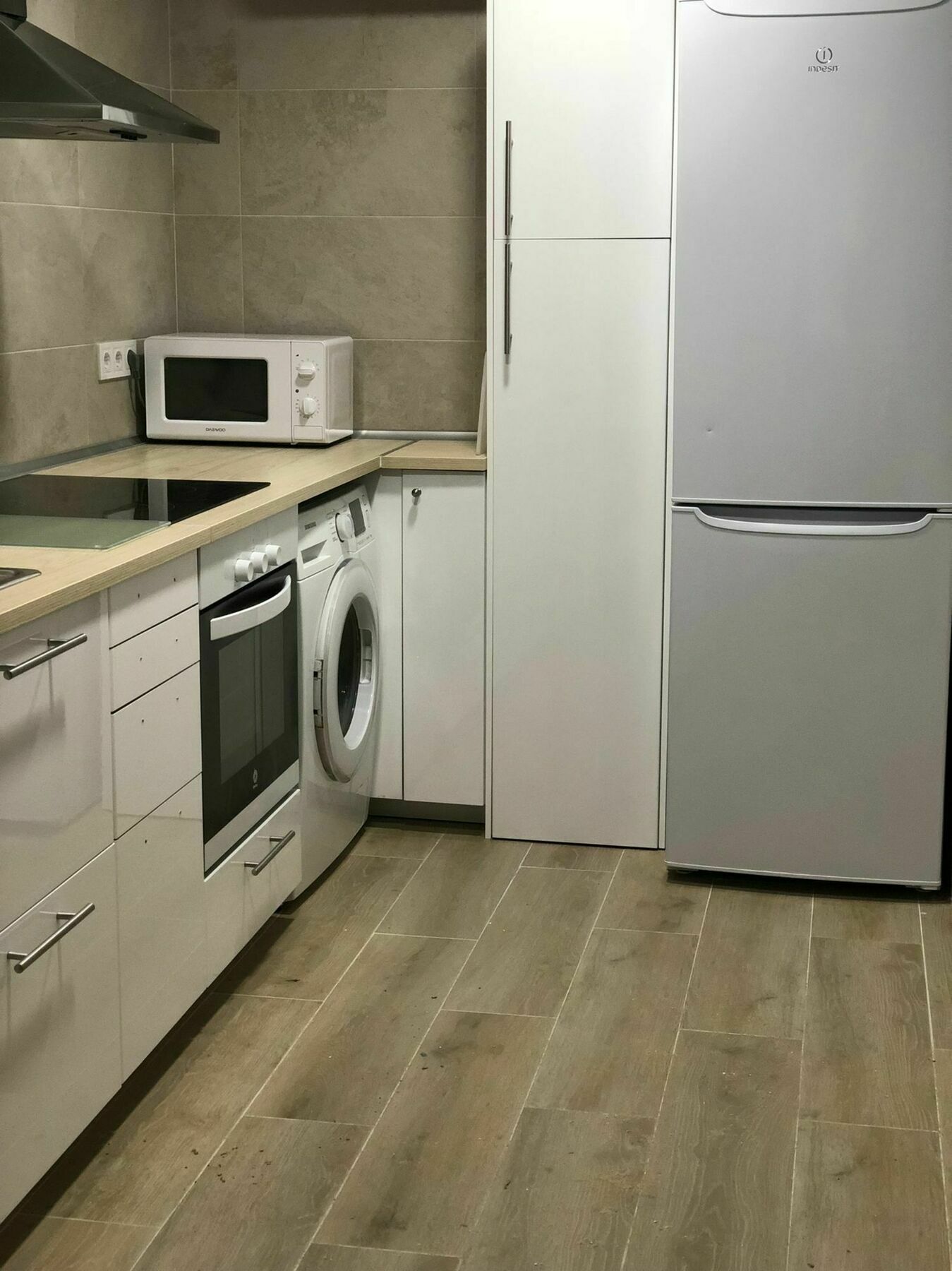 Piso En Edificio Barroco Madrid. Apartment Luaran gambar